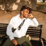 斜背手機袋的魅力與實用性解析