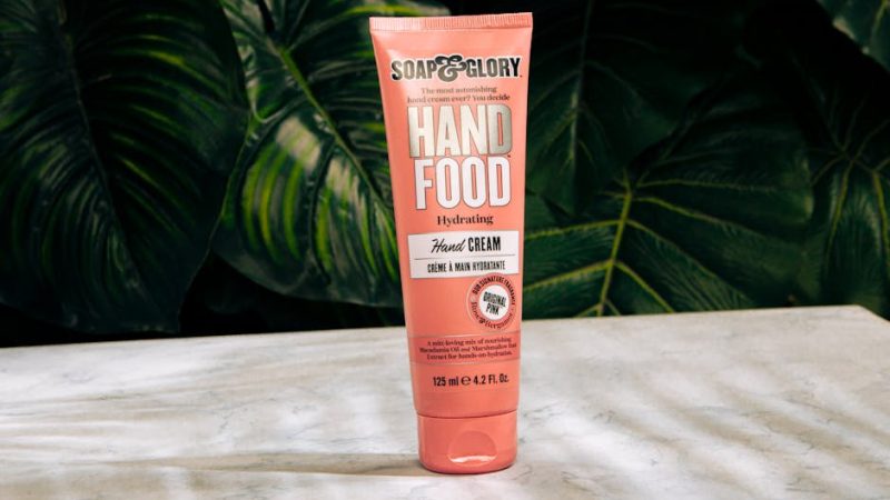 保濕霜使用教學：讓你的肌膚水潤一整天