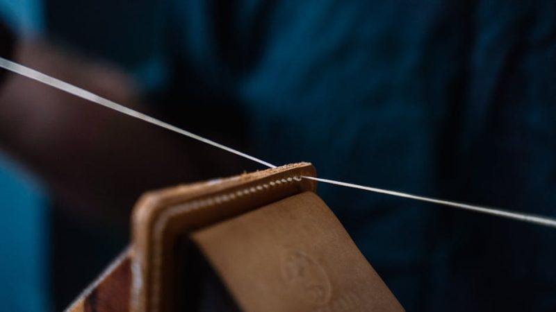 選購高級皮革銀包的關鍵指南：工藝、保值與個人化建議